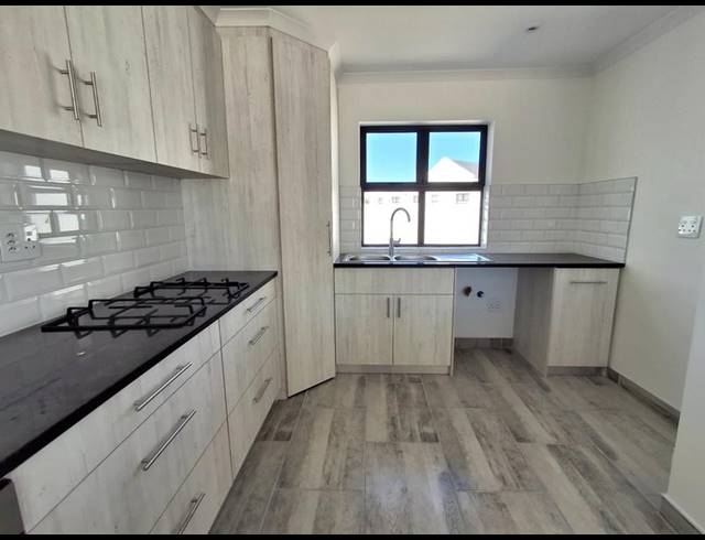 3 BEDROOM PROPERTY TO RENT IN BRITANNIA BAY